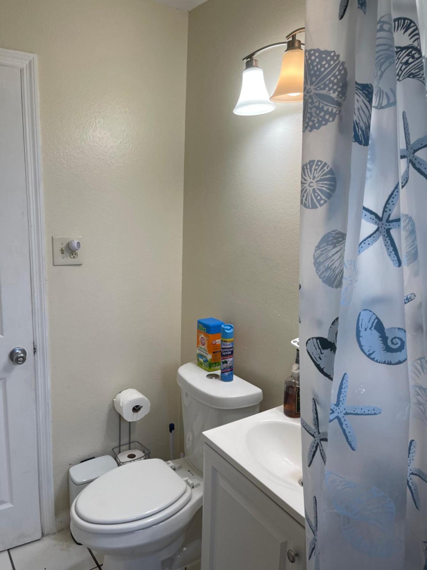 Private Queen Bedroom C Shared Common Spaces Fort Pierce Exteriér fotografie